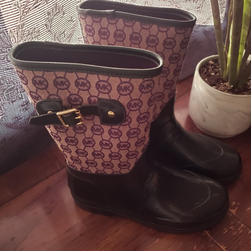 Michael Kors rain boots